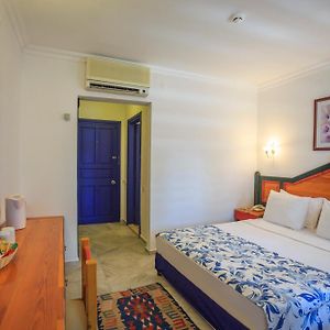 Standard Zimmer mit Kingsize-Bett